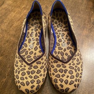 Rothy’s 7.5 The Flat “spotted” EUC